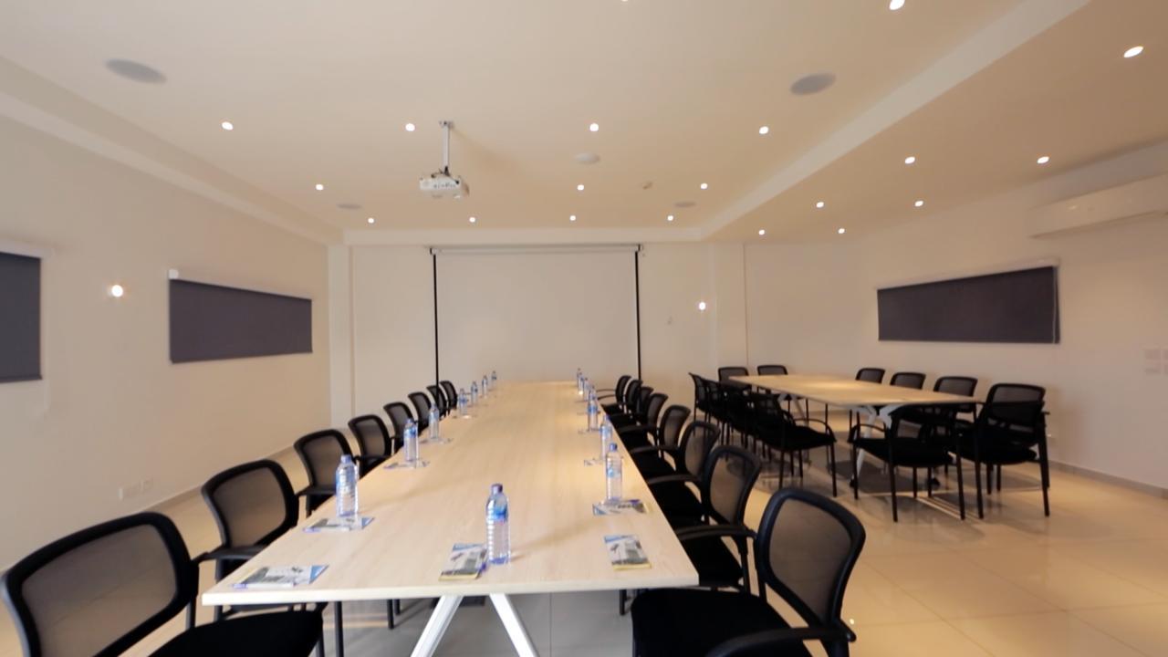 Suncity Hotel Apartment Аккра Экстерьер фото